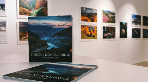 Expoziția &bdquo;Ținutul Mom&acirc;rlanilor &ndash; Țara dintre Jiuri&rdquo;