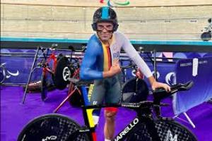 Eduard Novak &icirc;și depune candidatura pentru poziția de deputat de București