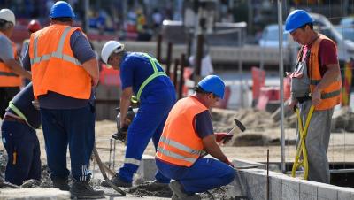 Miniștrii Guvernului Ciolacu au aprobat noile valori ale salariului minim &icirc;n construcții, agricultură și industria alimentară