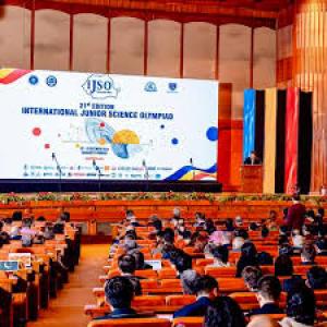 Nicuşor Dan: Este esenţial să se folosească orice oportunitate pentru a promova ideea că ştiinţa este importantă