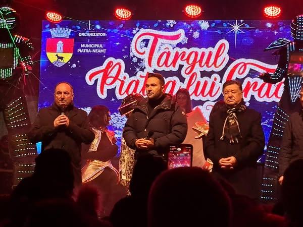 T&acirc;rgul &ldquo;Piatra lui Crăciun&rdquo; și-a deschis porțile!