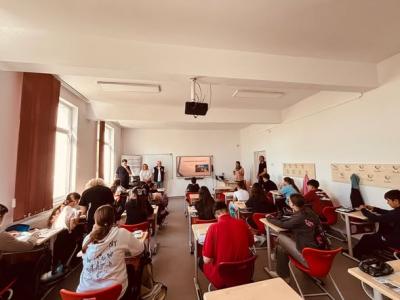 Campanie de siguranță rutieră pentru elevi &icirc;n cadrul proiectului de modernizare a infrastructurii din nordul județului Arad!