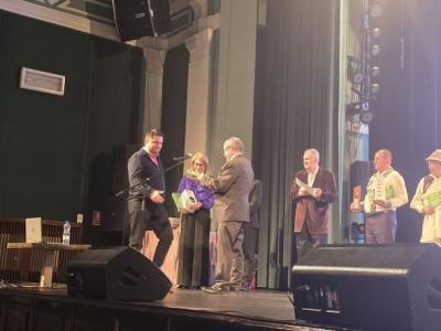 Festivalul &bdquo;Mărul de Aur&rdquo;