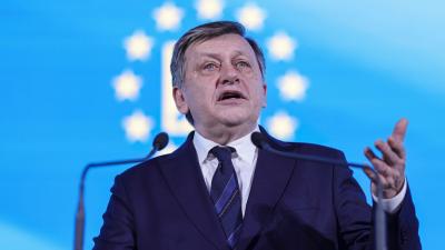 Ședința la UDMR pentru validarea candidaturii lui Crin Antonescu