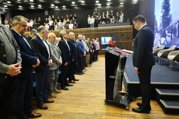 &bdquo;Eroii Revoluției"&icirc;n fața elevilor din Timișoara