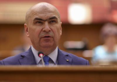 Angajații ministerelor și instituțiilor publice vor face mai puține deplasări externe