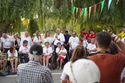 Două campioane olimpice, &icirc;n proiectul &bdquo;V&acirc;slim la caiace și z&acirc;mbim fără limite!&rdquo;