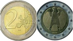 Euro a ajuns la 5,12 lei
