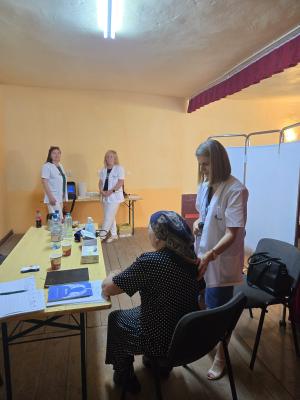 Caravana de Prevenţie și Informare privind serviciile medicale în Alba