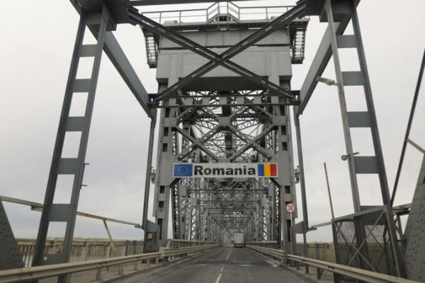 Tariful de trecere a podului de la Giurgiu va putea fi achitat online