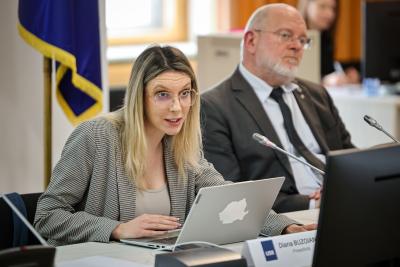 Angajații Administrației Naționale Apele Rom&acirc;ne, pe picior de plecare din sediul de 54.000 &euro; pe lună