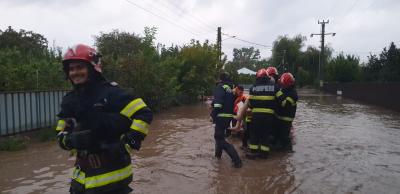 Pagubele produse de inundațiile din septembrie vor fi acoperite cu bani din Fondul European de Solidaritate