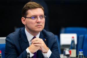 Victor Negrescu cere o coaliție pro-europeană axată pe dezvoltare, nu doar pe combaterea extremismului