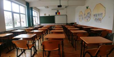 Risc de inundații &icirc;n județul Galați. Aproape 100 de școli au cursurile suspendate