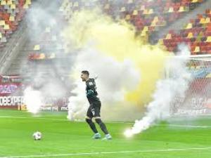 Burduja propune un proiect privitor la sancțiunile de pe stadion: Nu putem să pedepsim colectiv suporterii pentru greșelile unora dintre ei