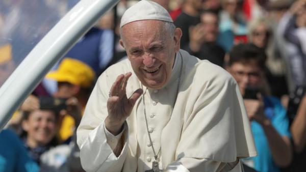 Papa Francisc a donat cinci ventilatoare pulmonare pentru bolnavii din cel mai mare focar de infecţie cu noul coronavirus din Rom&acirc;nia
