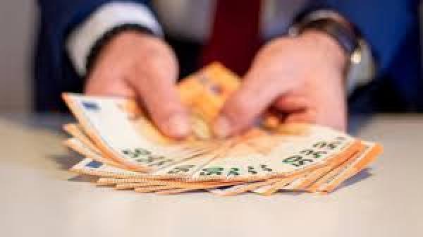 Ce concluzii au tras realizatorii unei analize privind cheltuielile făcute de partide pentru promovarea &icirc;n mediul online