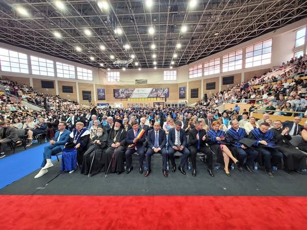 Cursul festiv al promoției 2025 a medicilor și farmaciștilor Universității de Vest &bdquo;Vasile Goldiș&rdquo; Arad